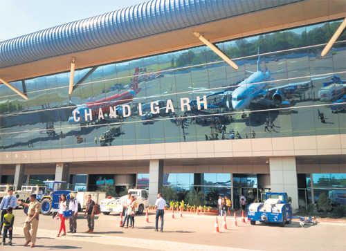 Chandigarh airport to jalandhar phagwara nakodar goraya phillaur taxi and luxury cars for airport pickup drop services